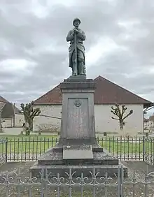 Monument aux morts de Chissey-sur-Loue