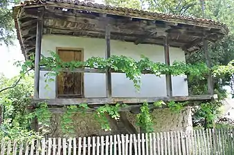 Détail de la galerie  à l'étage.