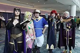 Groupe de personnes déguisées en personnages de fantasy médiévale.