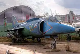Un Yak-38,