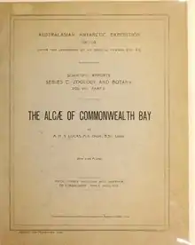 Couverture d'un recueil.