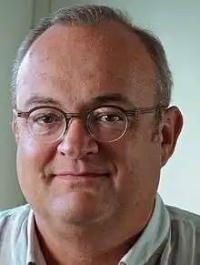 Description de cette image, également commentée ci-après