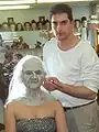 Maquillage de cinéma pour un film d'épouvante.