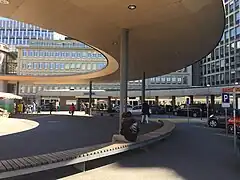 La rotonde, entrée principale des HUG.