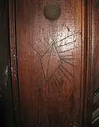 Le symbole Píča&nbsp;(en), représentation tchèque ou slovaque stylisée d'une vulve.