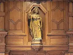 Statue de saint Jacques en bois.