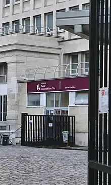 Description de cette image, également commentée ci-après